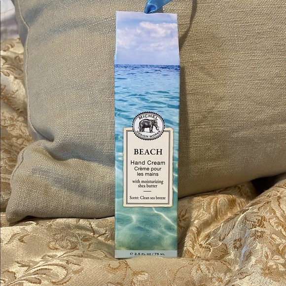 Michel Design Works BEACH hand cream shea butter Sealed New Clean Sea Breeze - Picture 1 of 4
